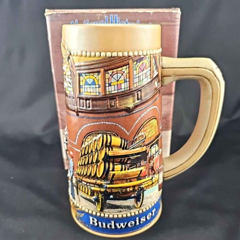 1987 National Historical Landmark Series A Budweiser Clydesdale Beer Stein Mug